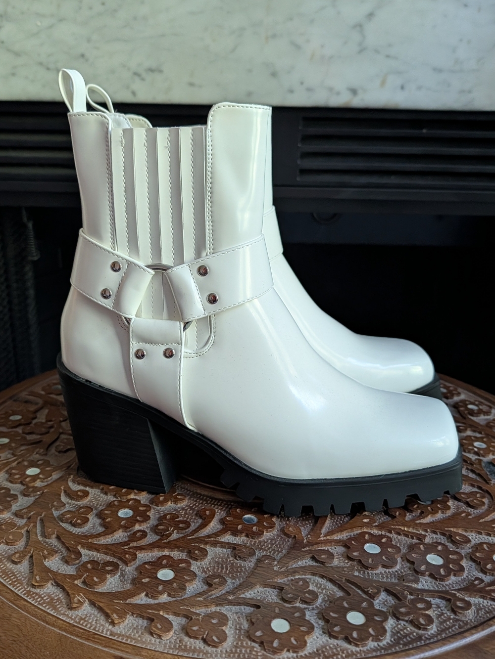 White Patent Harness Ankle Boots Square Toe Lug Sole Block Heel Size 10 Moto